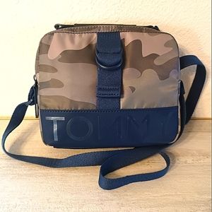 Tommy Hilfiger Camo CrossBody